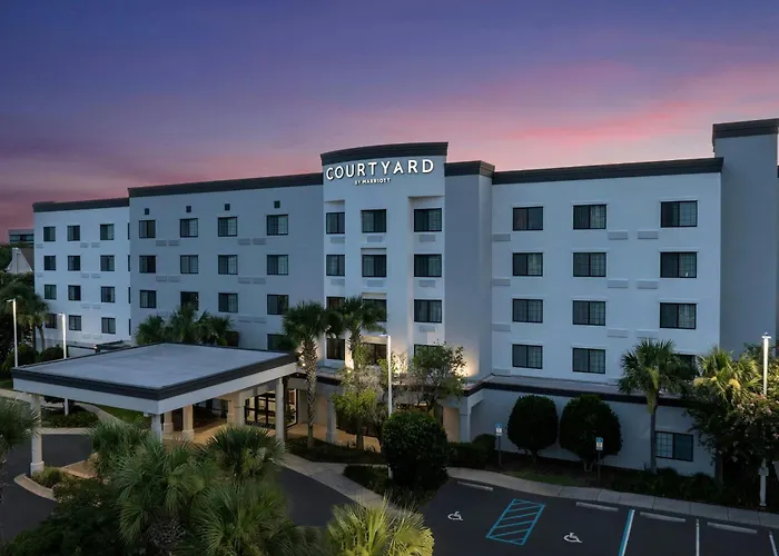 Courtyard By Marriott Pensacola Downtown